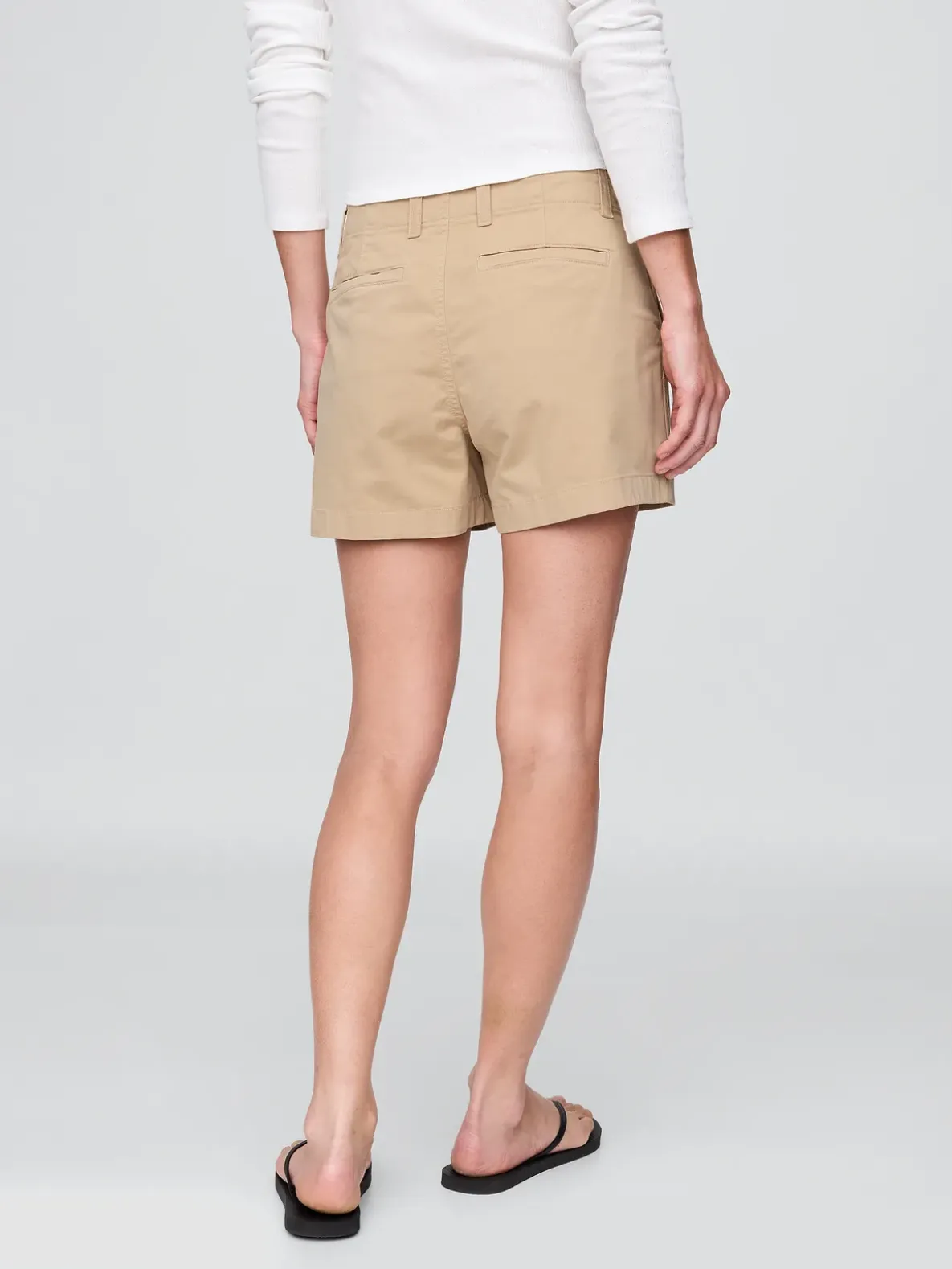 4" Downtown Khaki Shorts