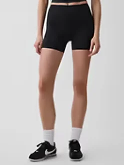 4" GapFit Smooth Bike Shorts