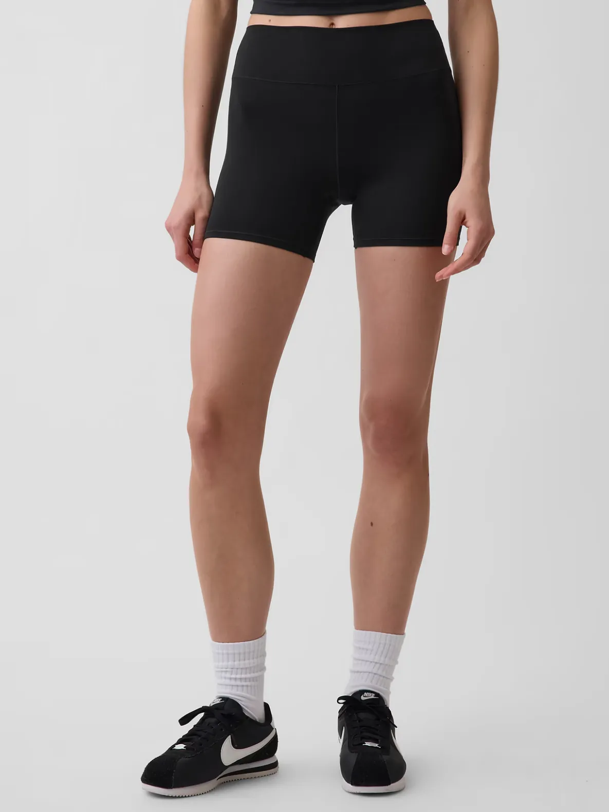 4" GapFit Smooth Bike Shorts
