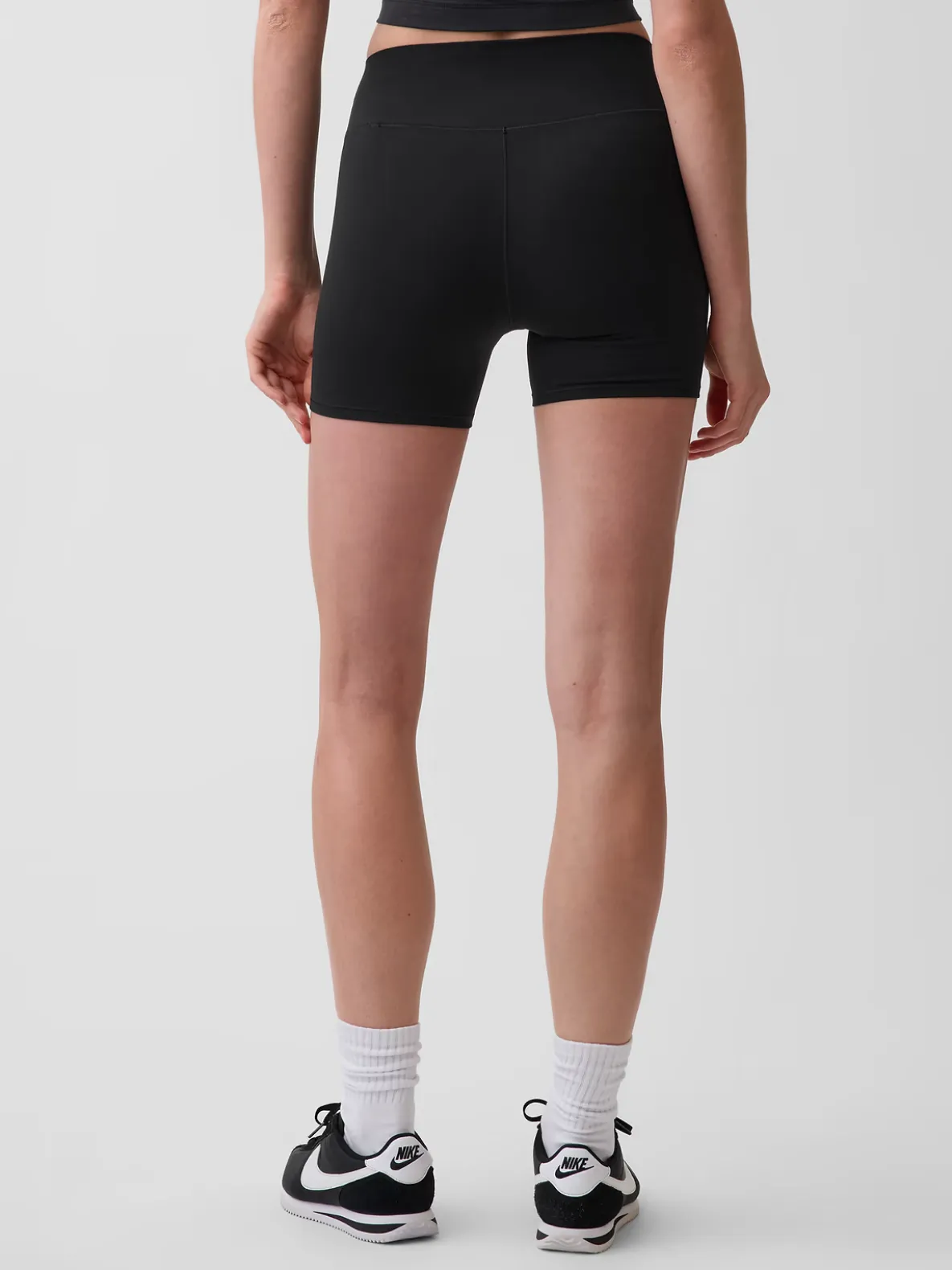 4" GapFit Smooth Bike Shorts