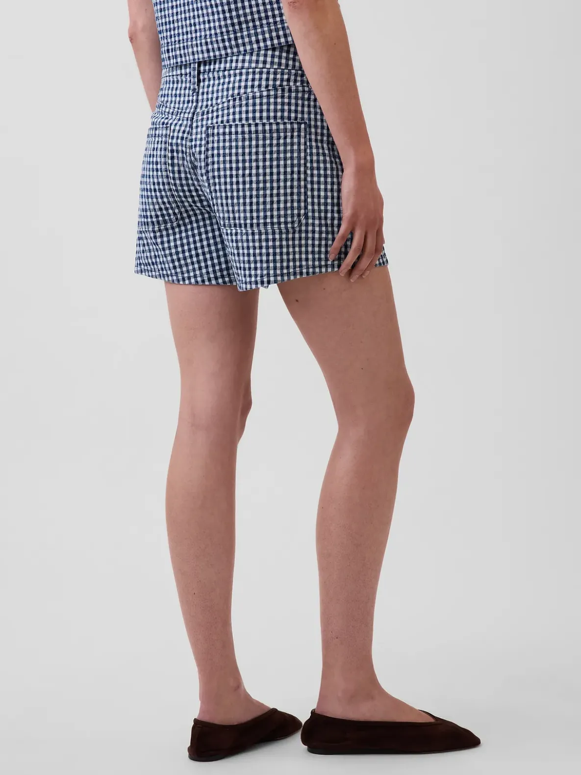 3.5" High Rise Gingham Relaxed Straight Denim Shorts