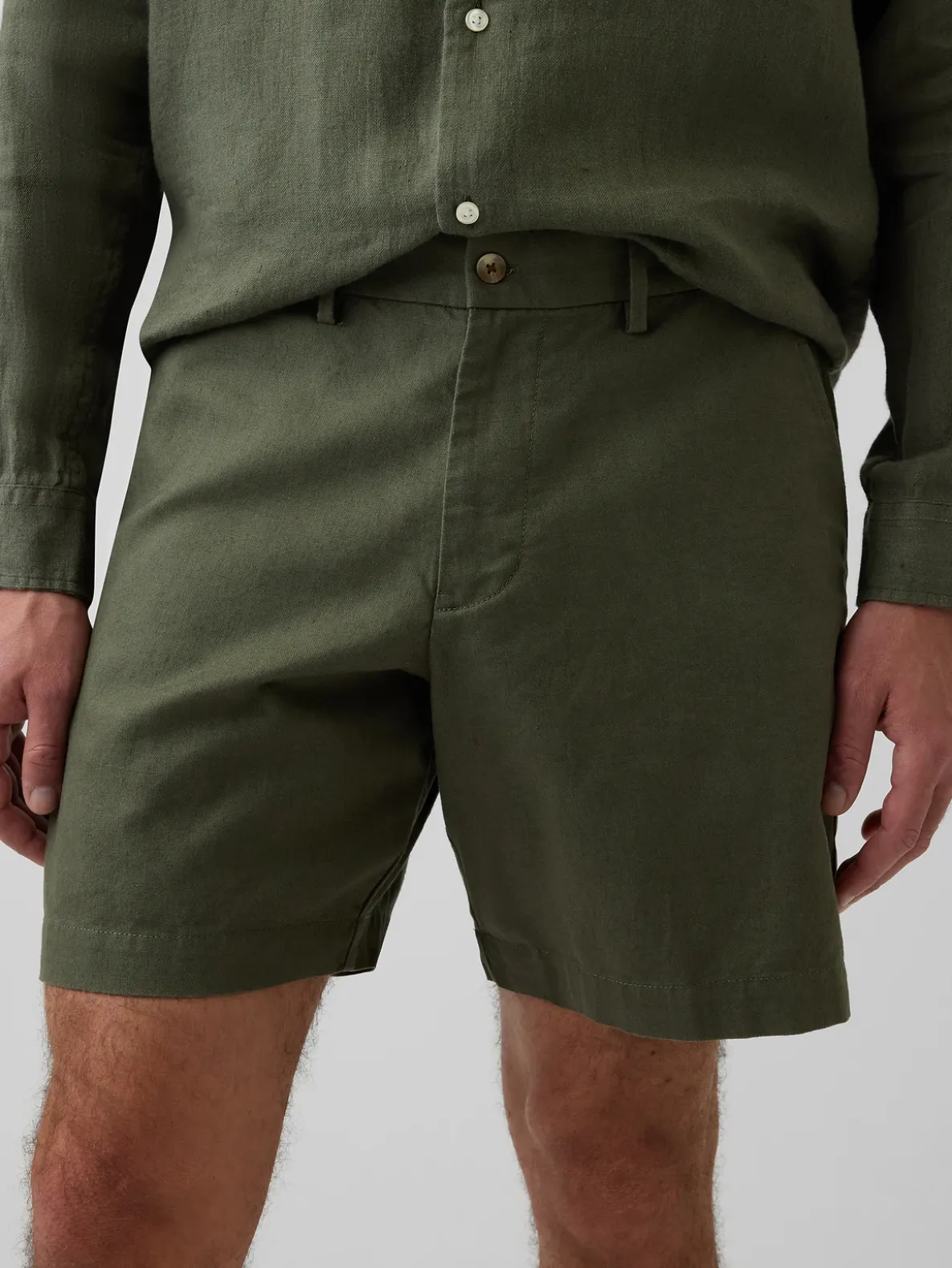 7.5" Linen-Cotton Shorts