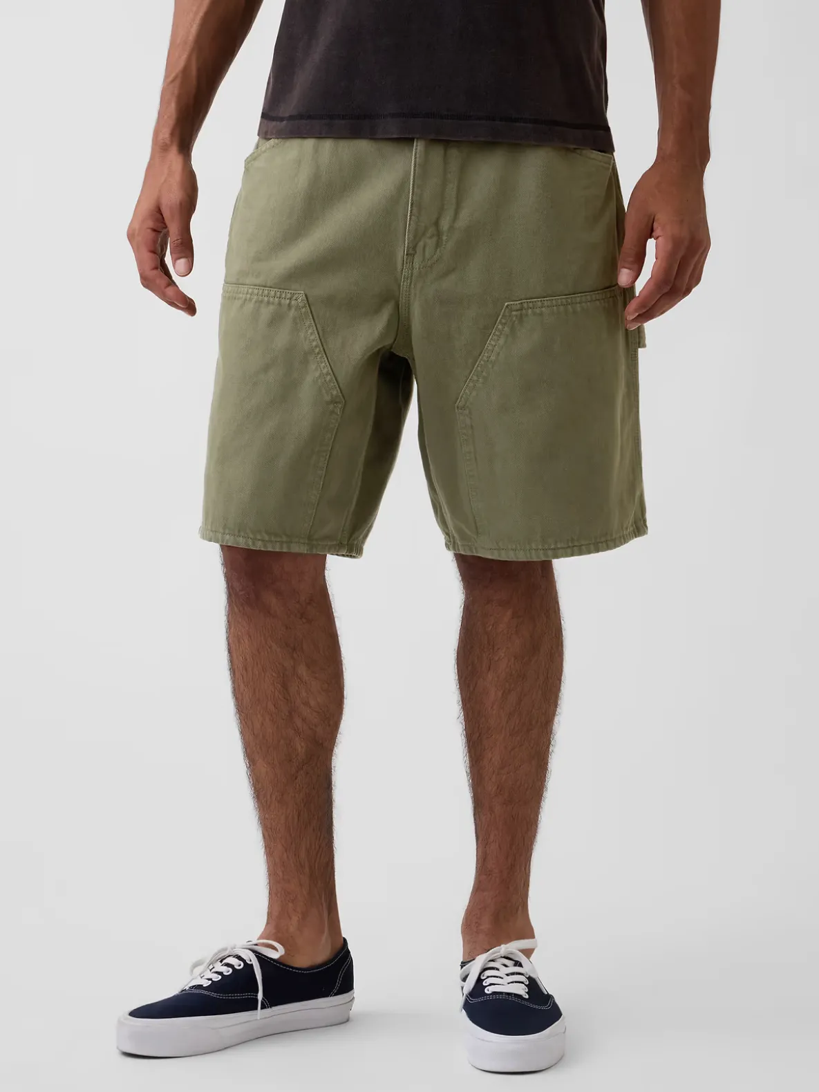 9" Loose Denim Carpenter Shorts