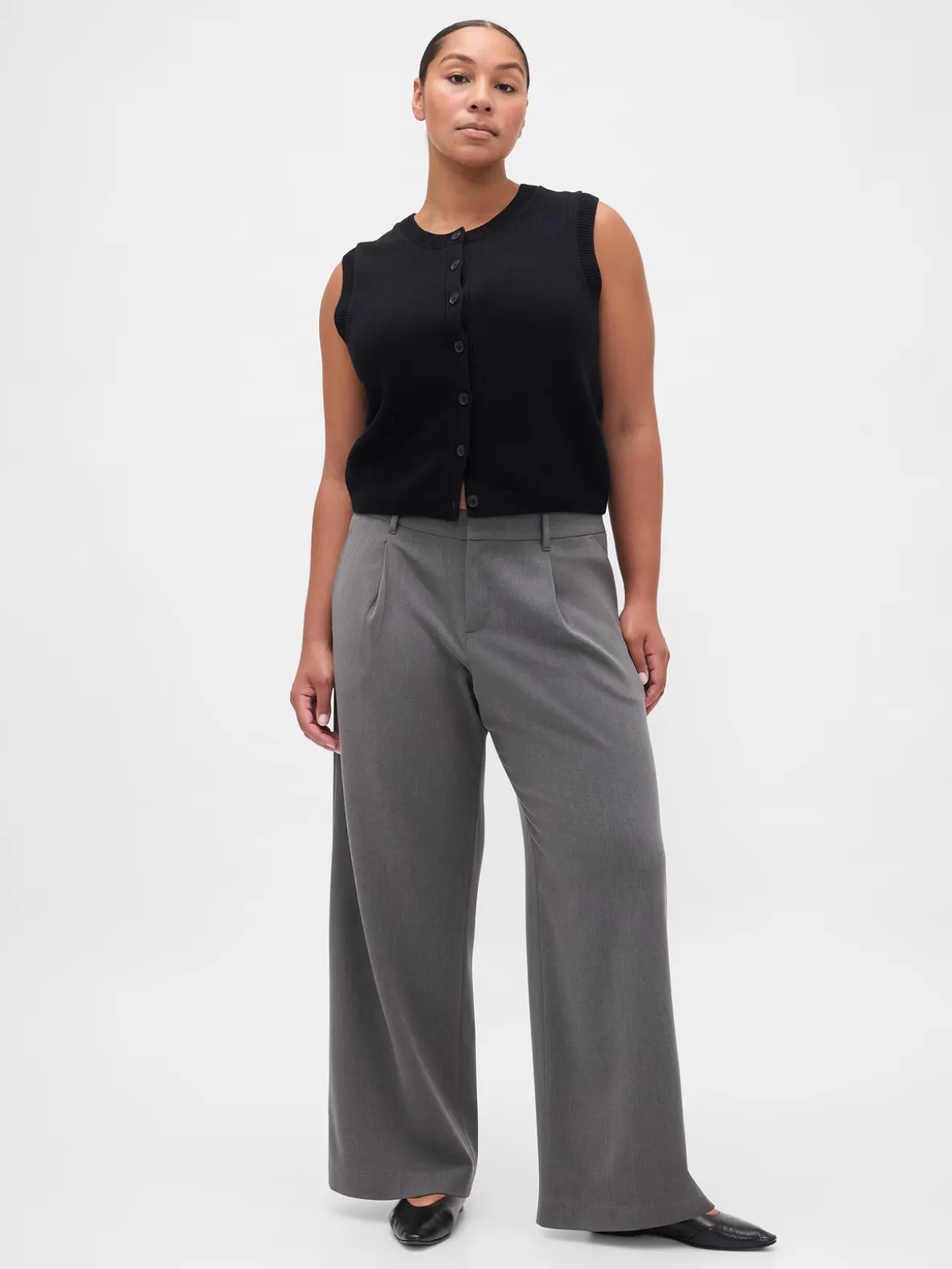 365 Low Rise Brushed Twill Pleated Trousers