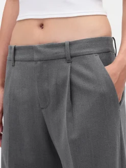 365 Low Rise Brushed Twill Pleated Trousers
