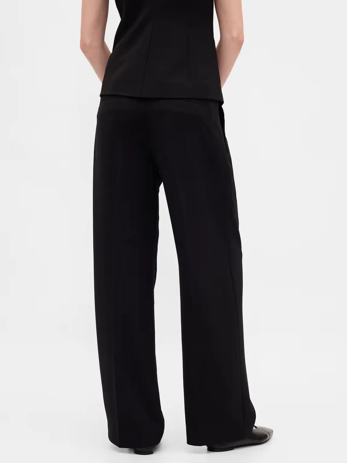 365 Low Rise Pleated Wide-Leg Trousers