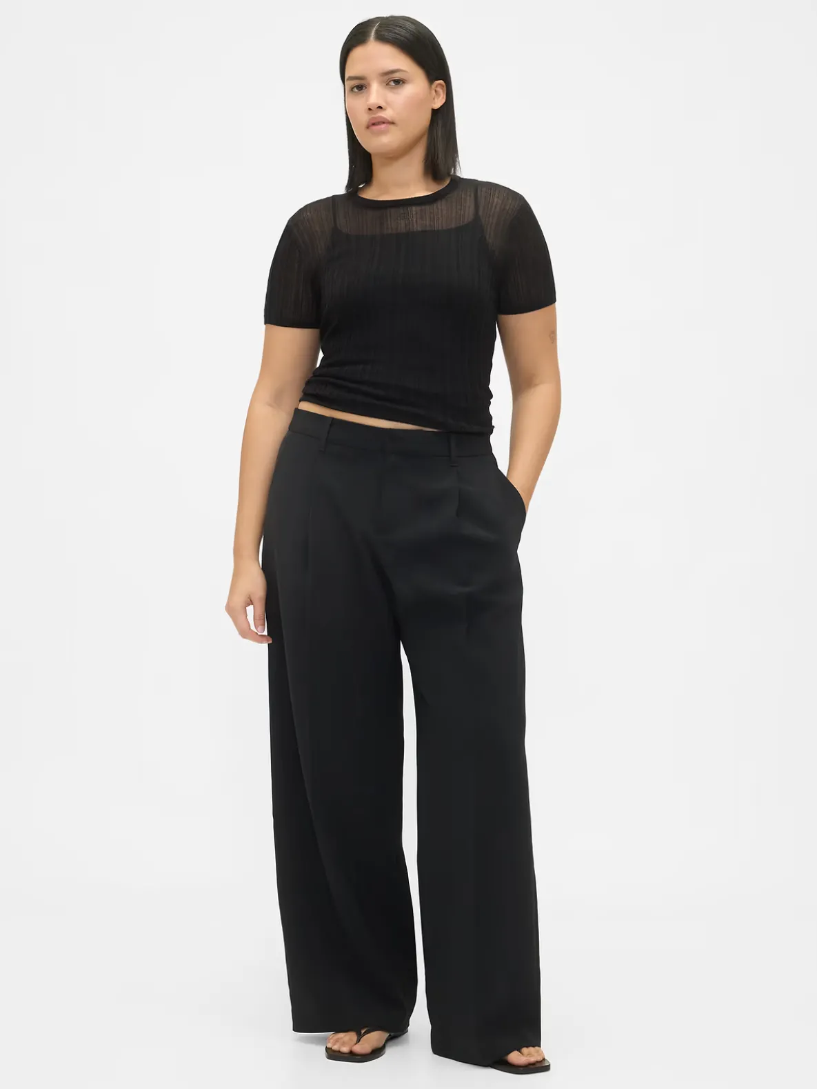 365 Low Rise Pleated Wide-Leg Trousers