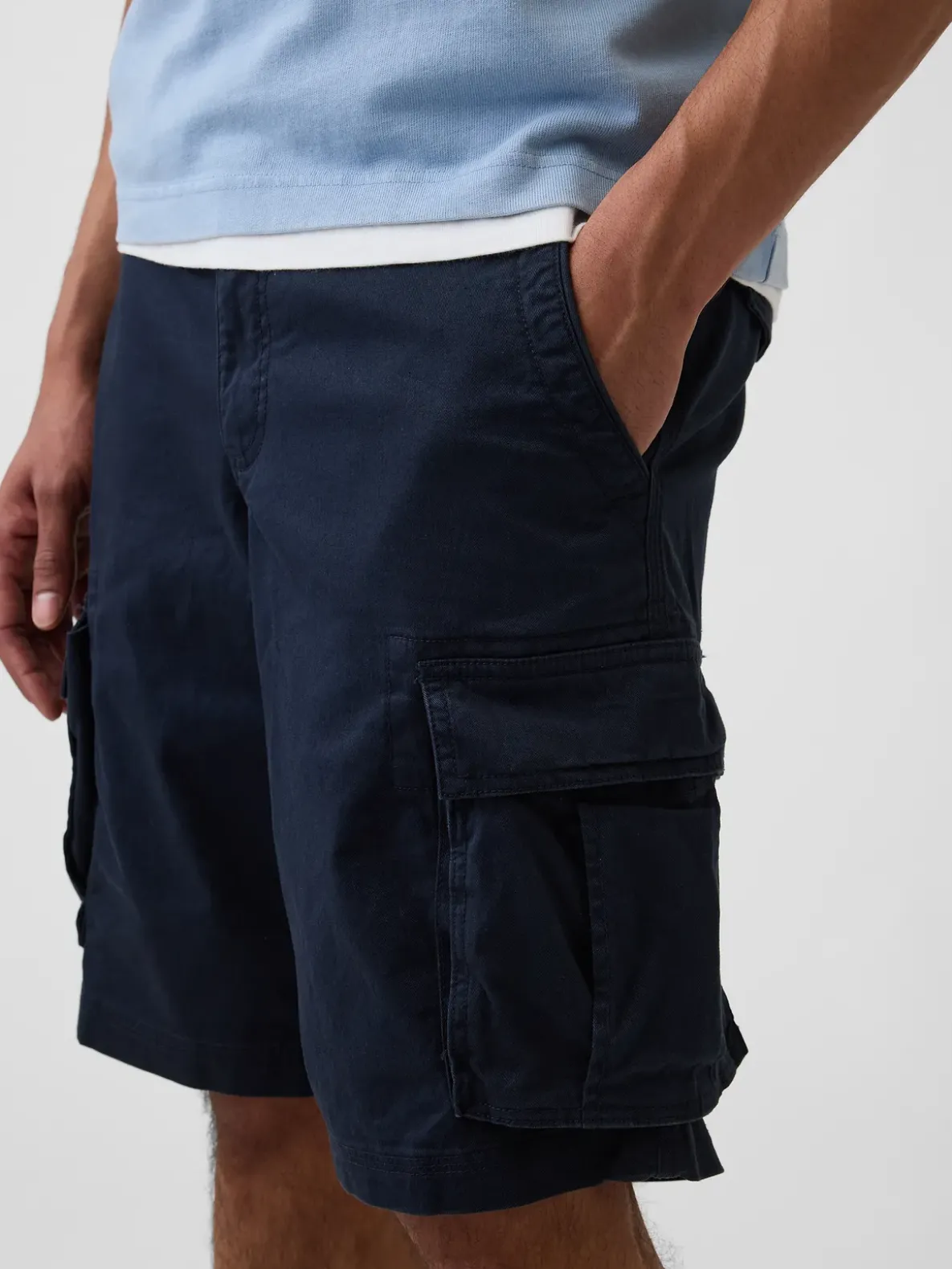 11" Relaxed Cargo Shorts