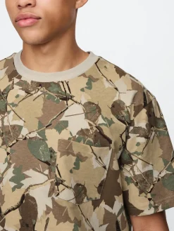 Adult Heavyweight Relaxed Pocket T-Shirt