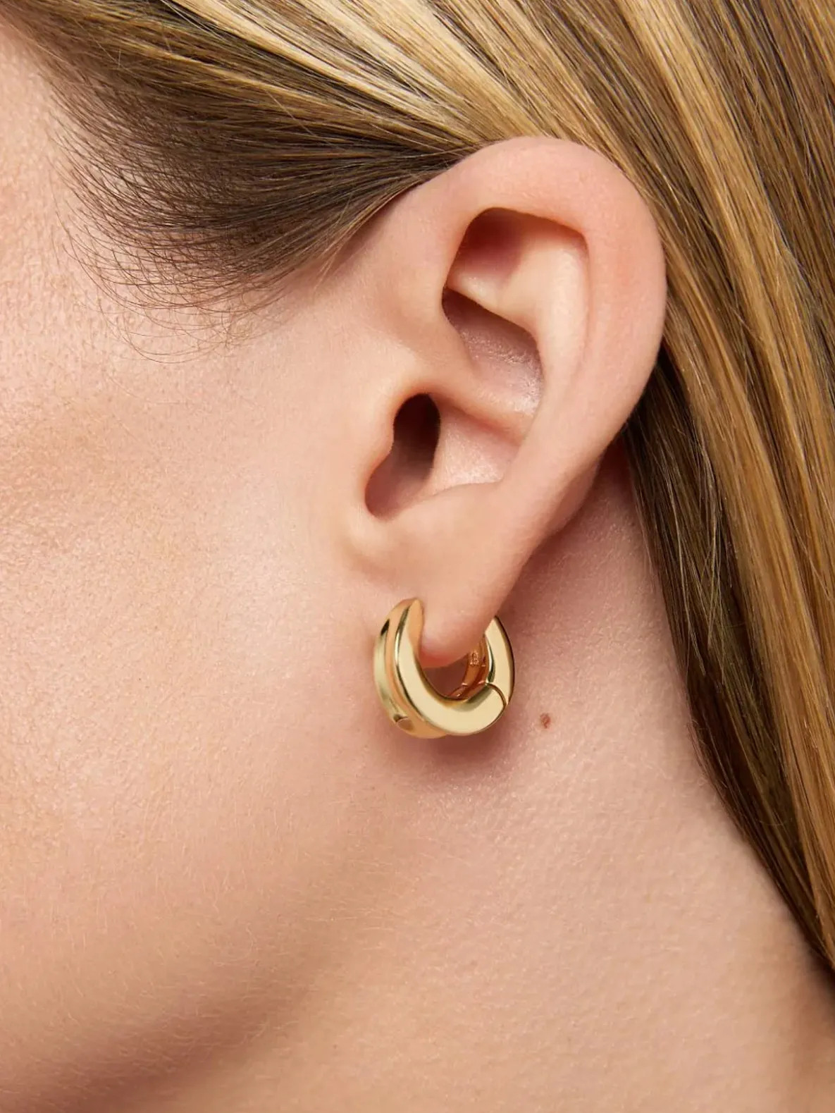 Ana Luisa Wade Mini Huggie Hoop Earrings
