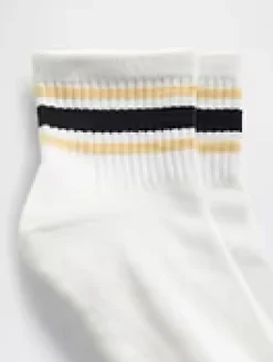 Athletic Quarter Crew Socks