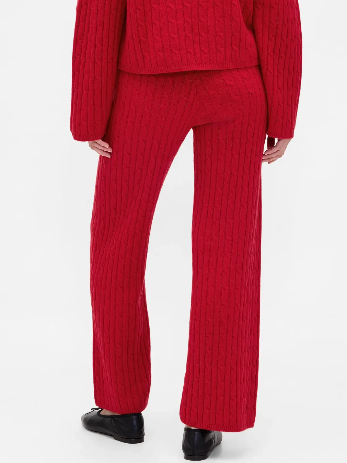 CashSoft Cable-Knit Sweater Pants