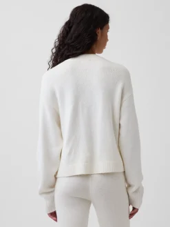 CashSoft Oversized Chunky Cardigan