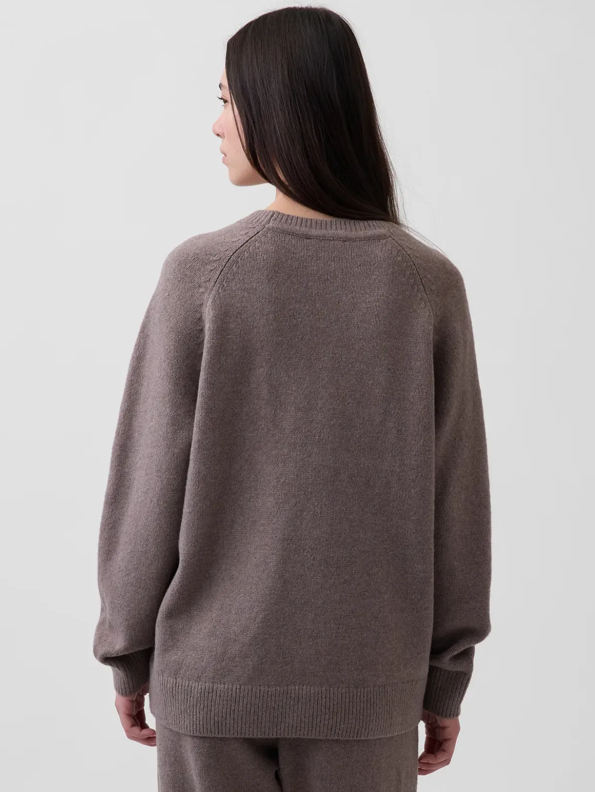 CashSoft Oversized V-Neck Sweater