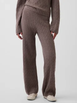 CashSoft Relaxed Cable-Knit Sweater Pants