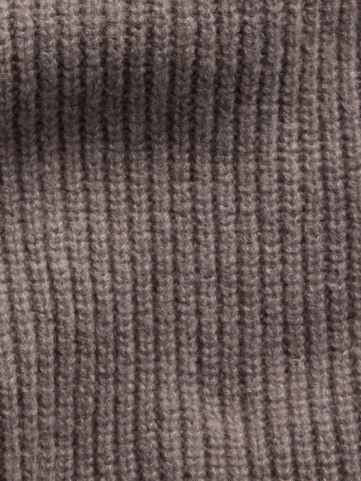 CashSoft Relaxed Shaker-Stitch Sweater