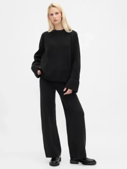 CashSoft Shaker-Stitch Sweater Pants