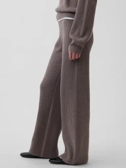 CashSoft Shaker-Stitch Sweater Pants