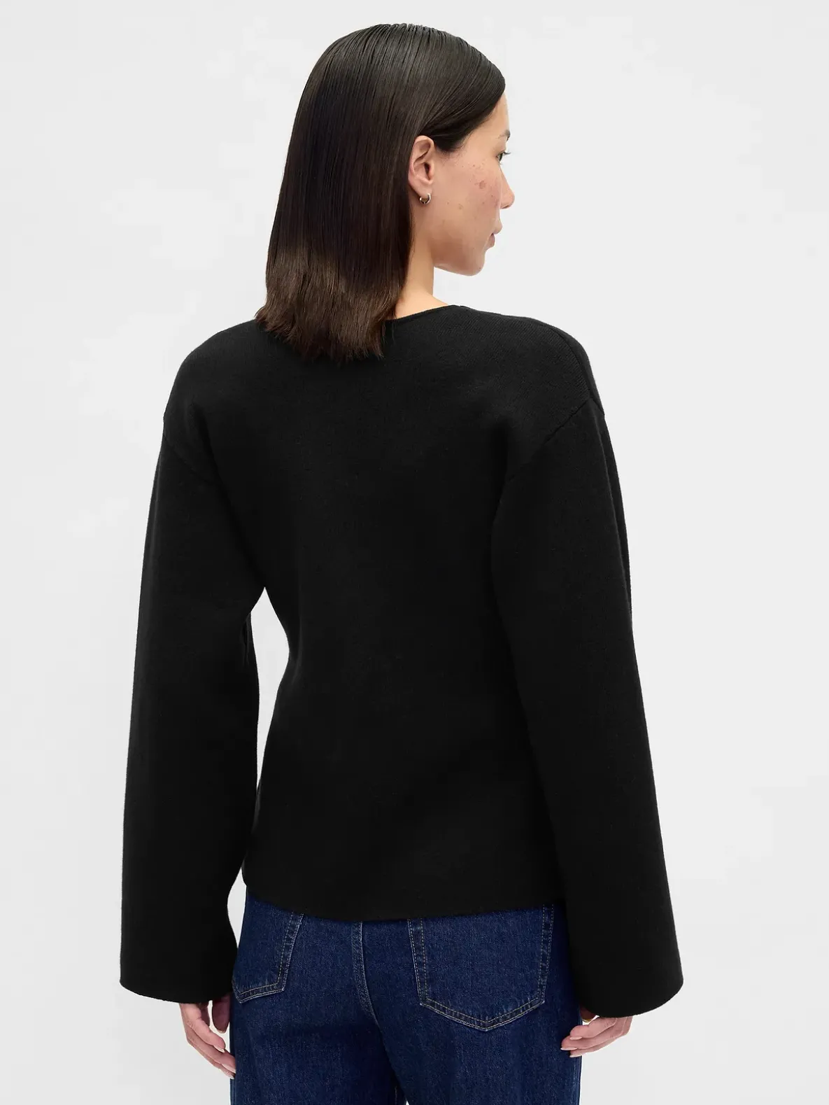 Collarless V-Neck Sweater Blazer