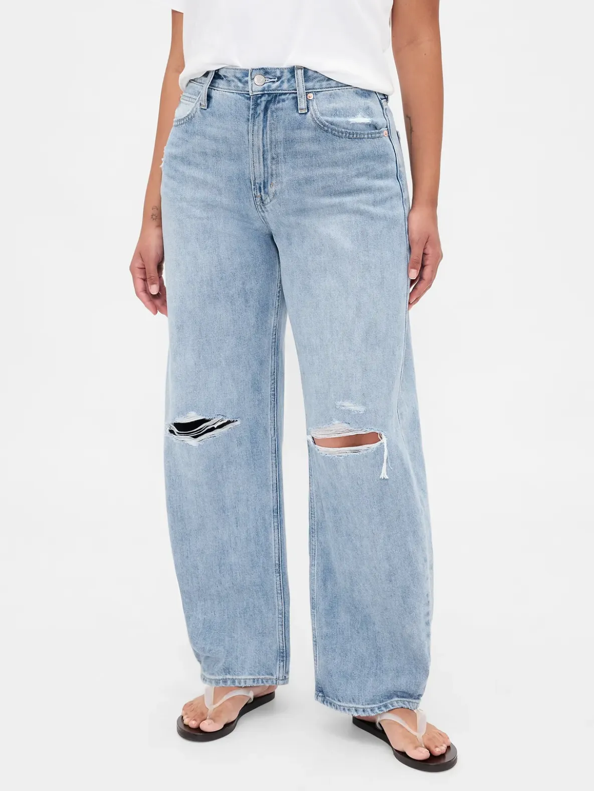 Curvy High Rise Barrel Jeans