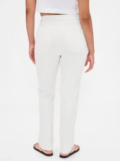 Curvy High Rise '90s Slim Straight Jeans
