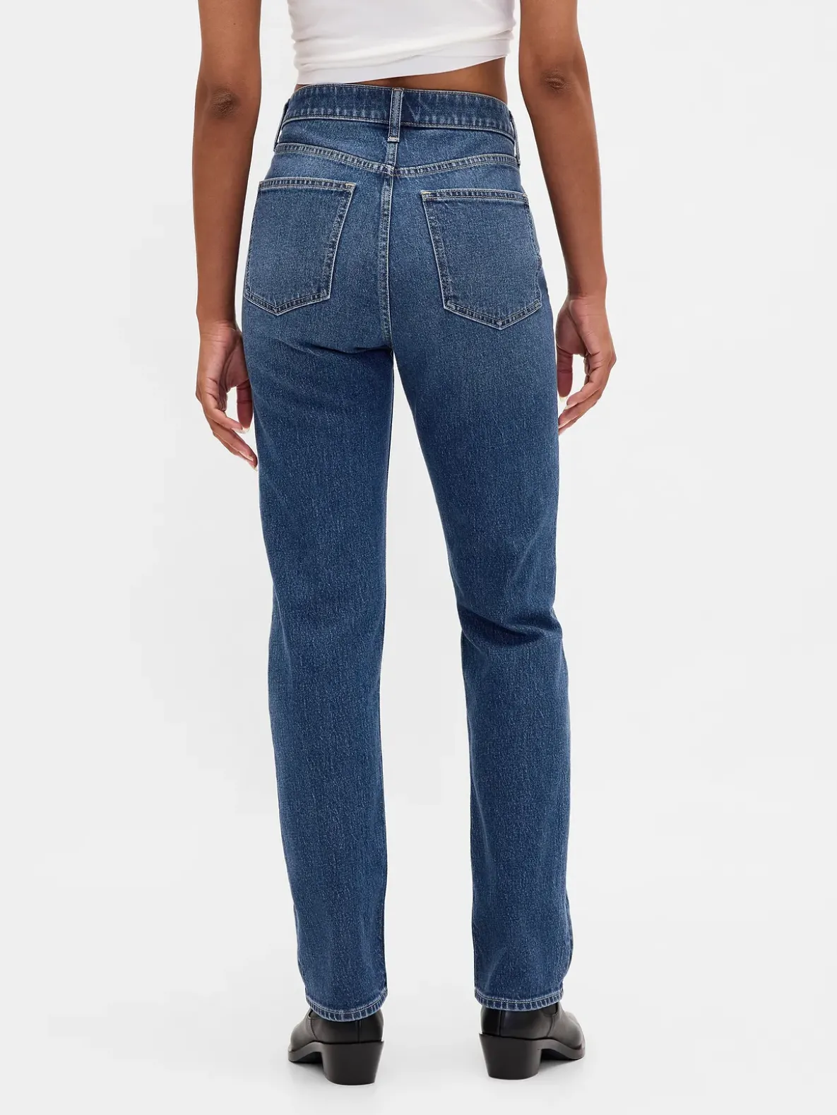 Curvy High Rise '90s Slim Straight Jeans