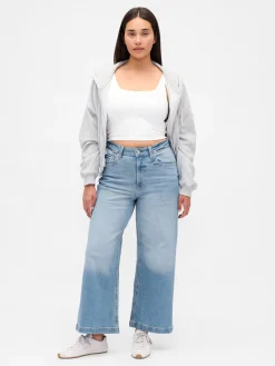 Curvy High Stride Wide-Leg Ankle Jeans