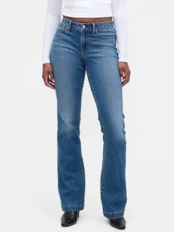 Curvy Low Rise Long & Lean Jeans