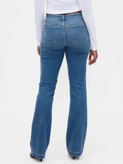 Curvy Low Rise Long & Lean Jeans