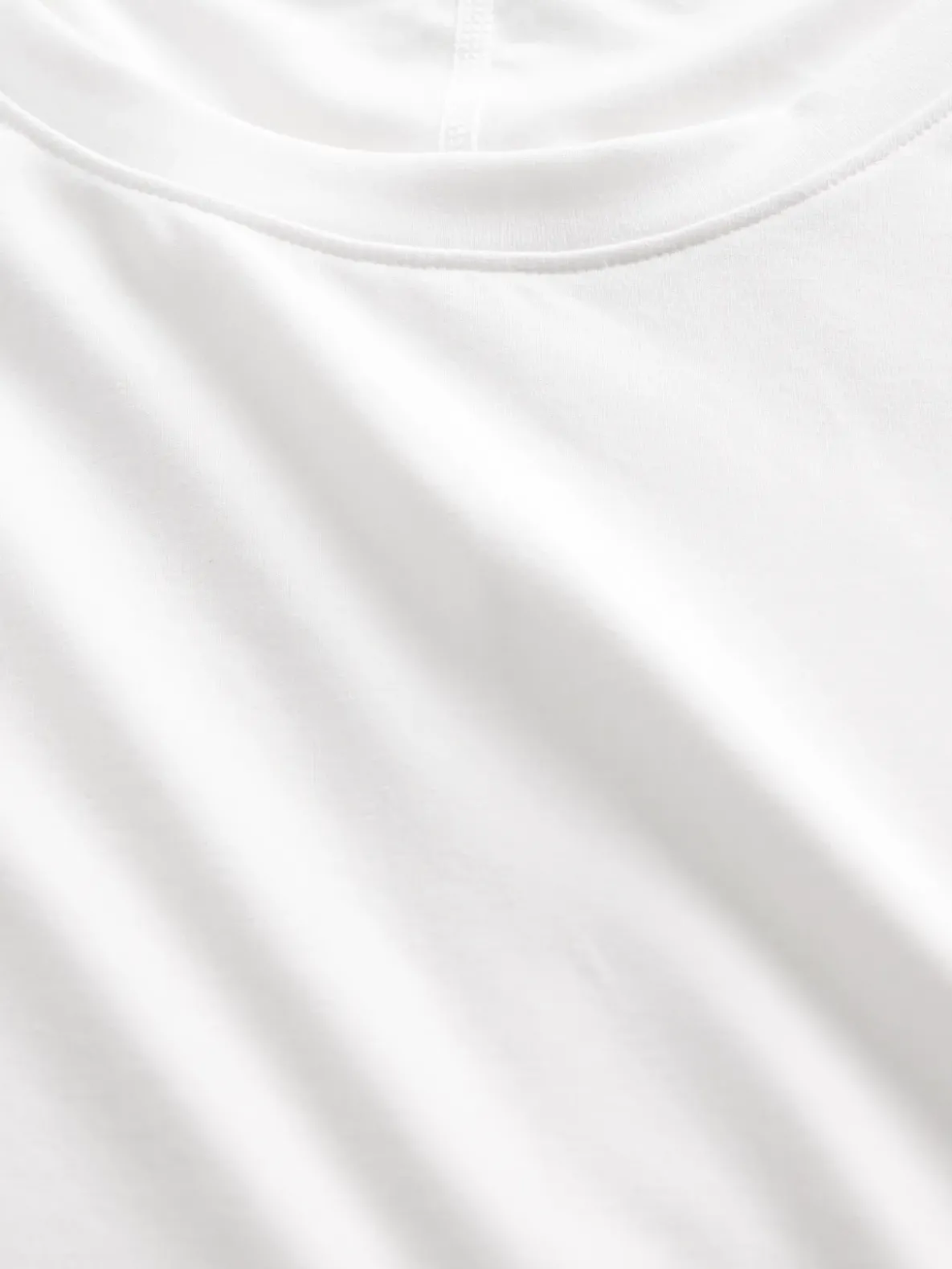 GapFit Breathe T-Shirt
