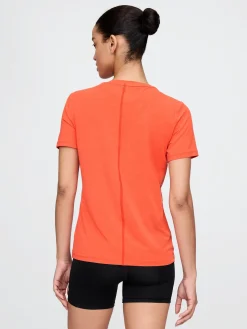 GapFit Breathe T-Shirt