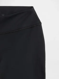 GapFit Mid Rise Power Boot Leggings