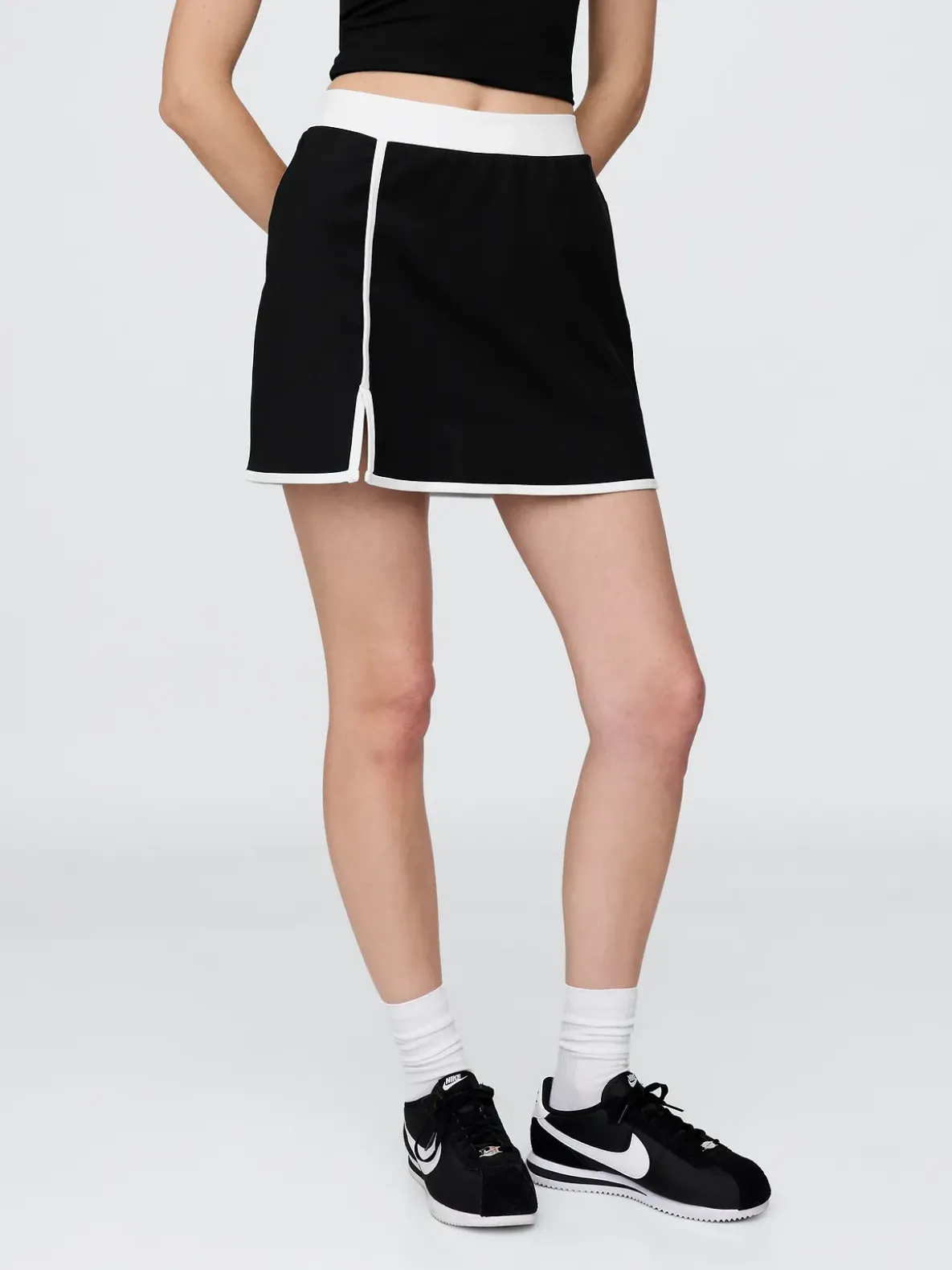 GapFit Power Exercise Skort