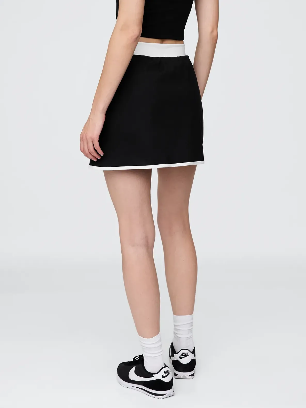 GapFit Power Exercise Skort