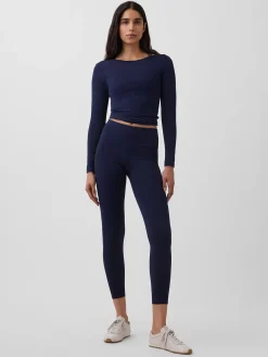 GapFit Smooth Boatneck T-Shirt