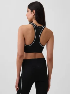 GapFit Smooth Medium Impact Racerback Sports Bra
