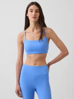 GapFit Smooth Racerback Sports Bra