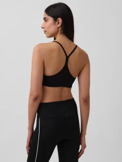 GapFit Smooth Racerback Sports Bra