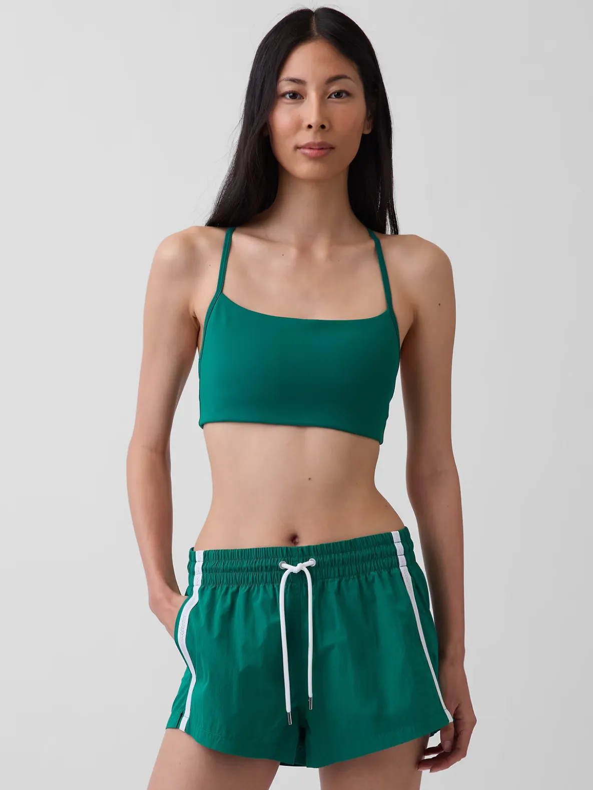 GapFit Smooth Racerback Sports Bra