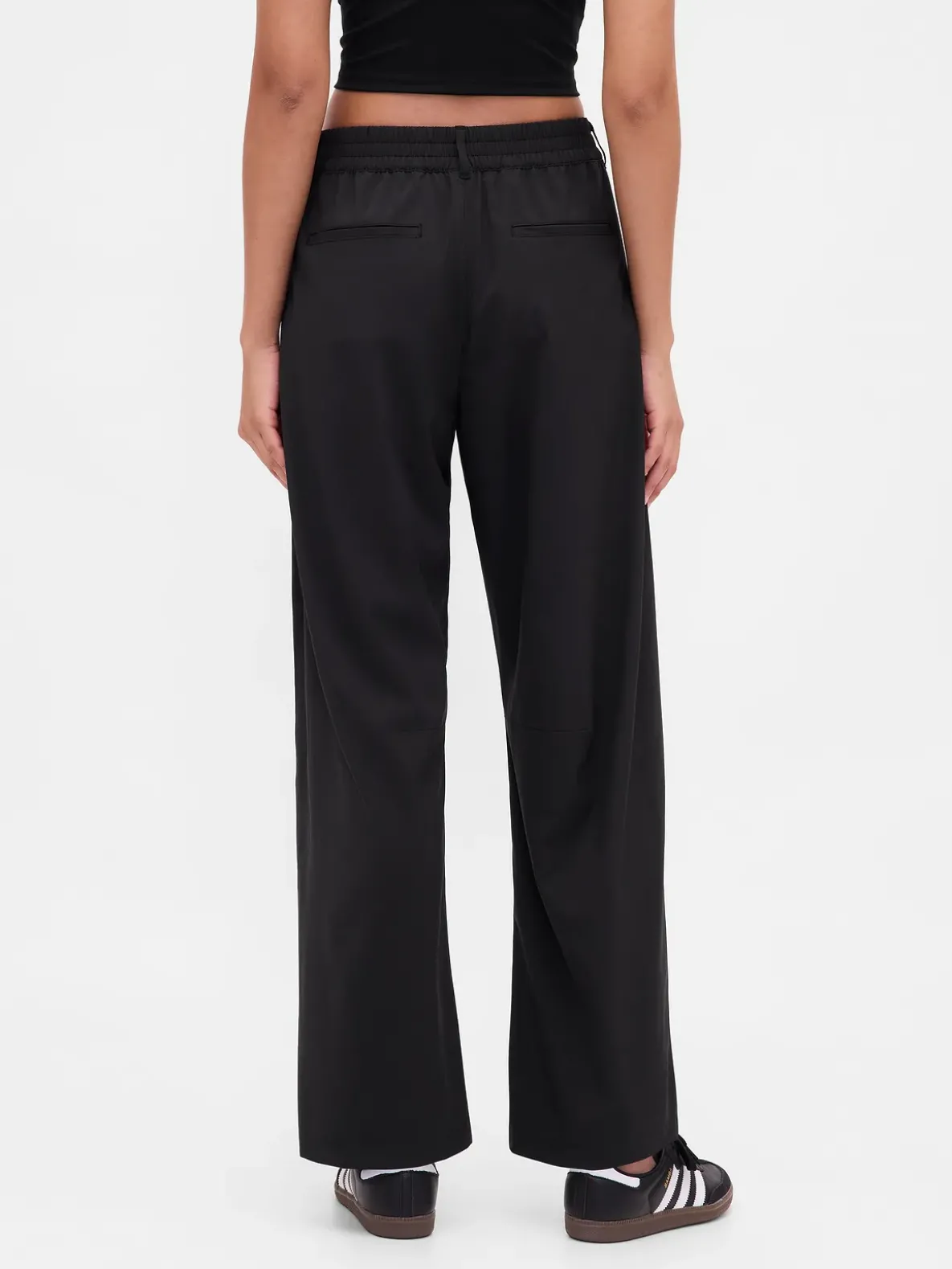 GapFit Tech High Rise Barrel Trousers