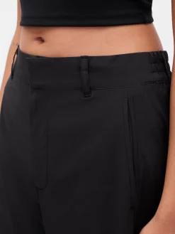 GapFit Tech High Rise Barrel Trousers