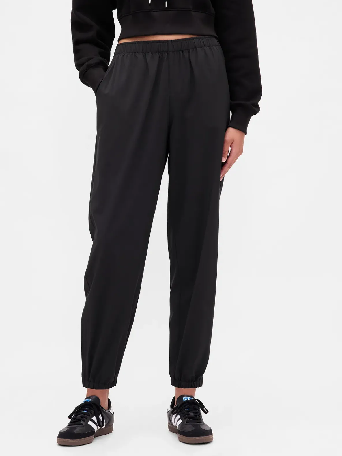 GapFit Tech High Rise Zip-Hem Joggers