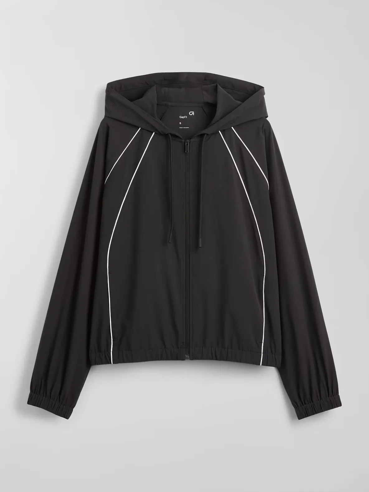 GapFit Tech Windbreaker