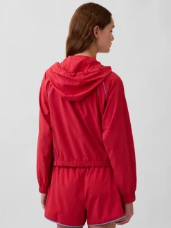 GapFit Tech Windbreaker