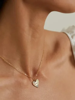 HART Dainty Heart MAMA Necklace
