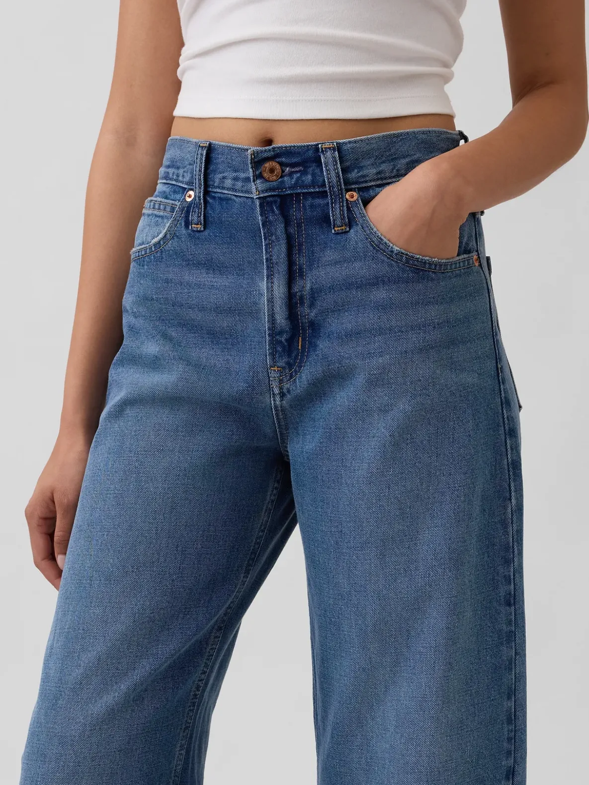 High Rise Barrel Jeans