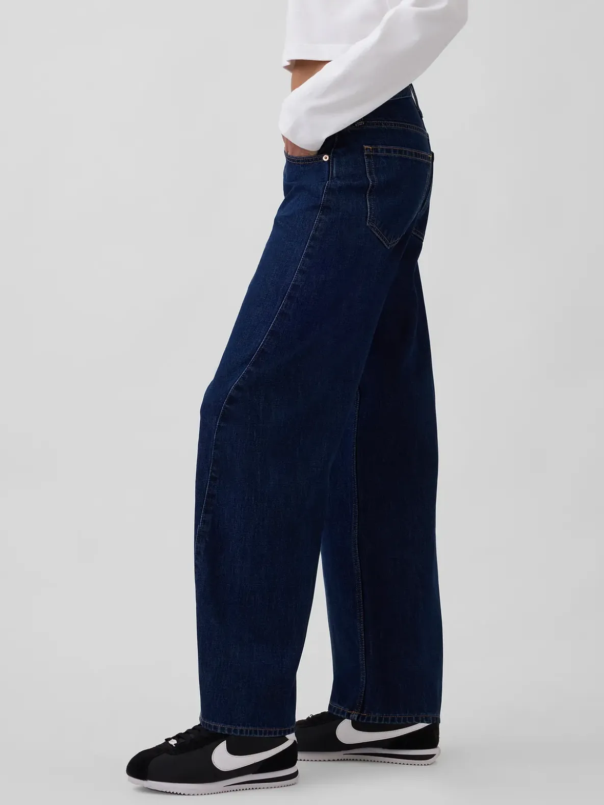 High Rise Barrel Jeans