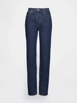 High Rise Cheeky Straight Jeans