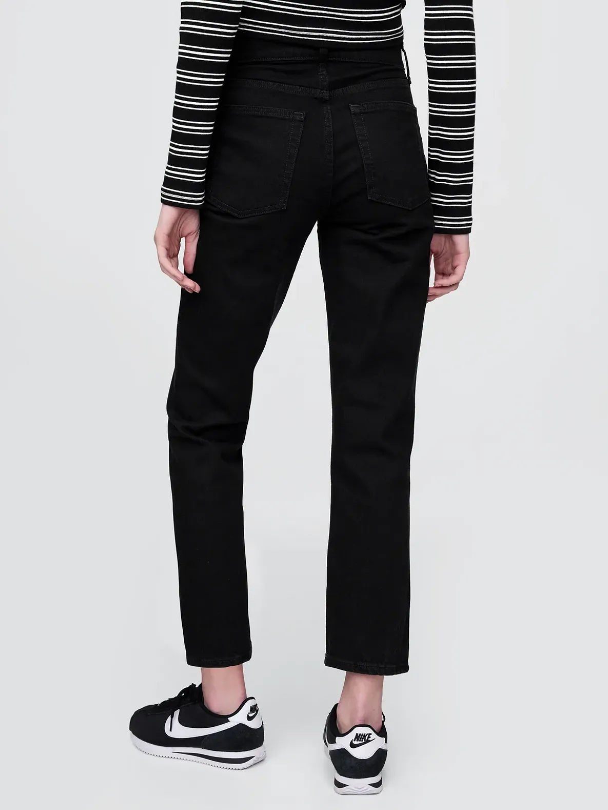 High Rise Cheeky Straight Jeans