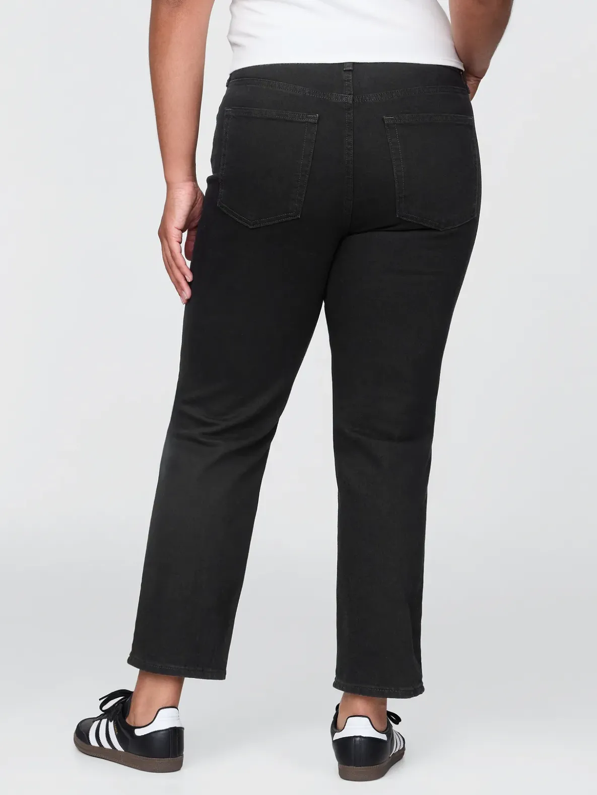 High Rise Cheeky Straight Jeans